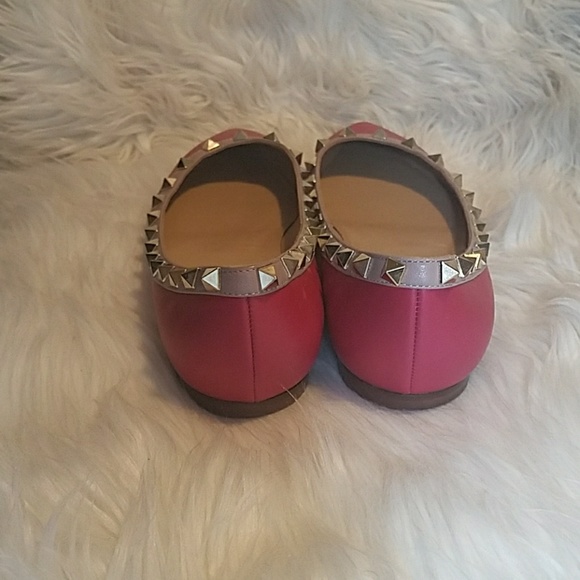Valentino "Rockstud" 2017 Pink Flats - Picture 3 of 6